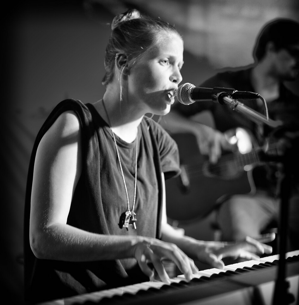 Cargo City in Concert [3:10]